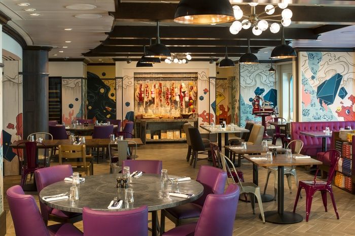 Restaurants & Dining